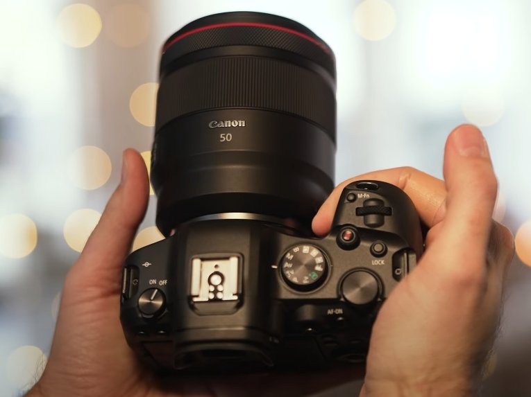 Canon RF 50mm f1.2L USM Grip Problem