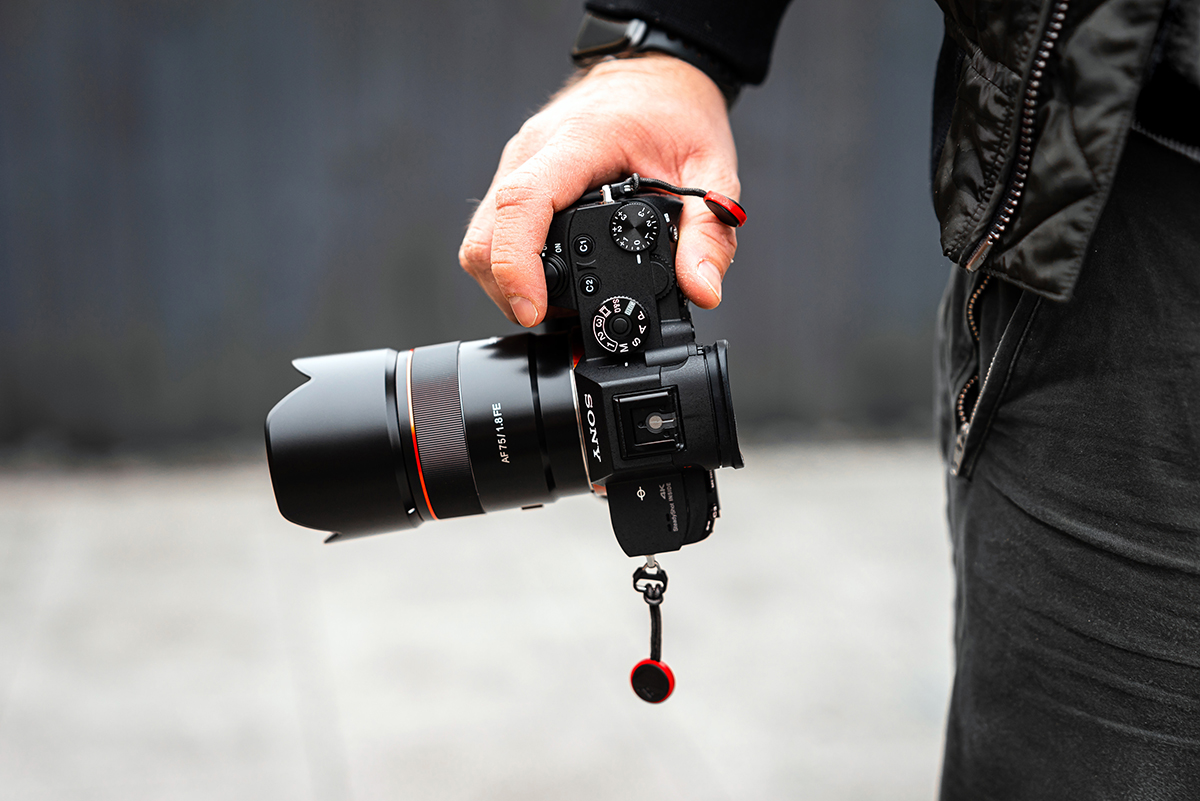 AF-75mm-F1.8-FE_Nic-Taylor_Lifestyle-7.jpg