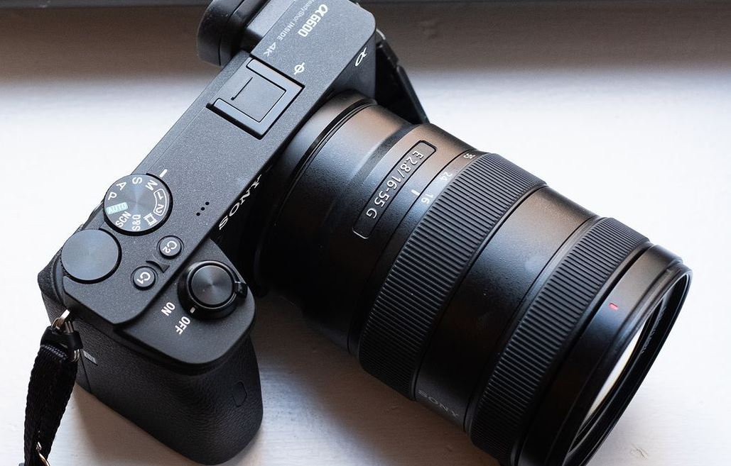Sony A6600.JPG