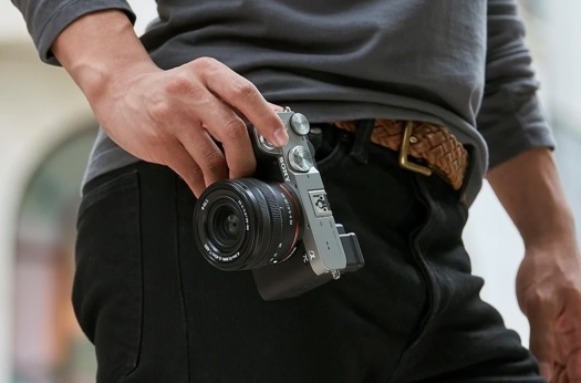 Sony A7C