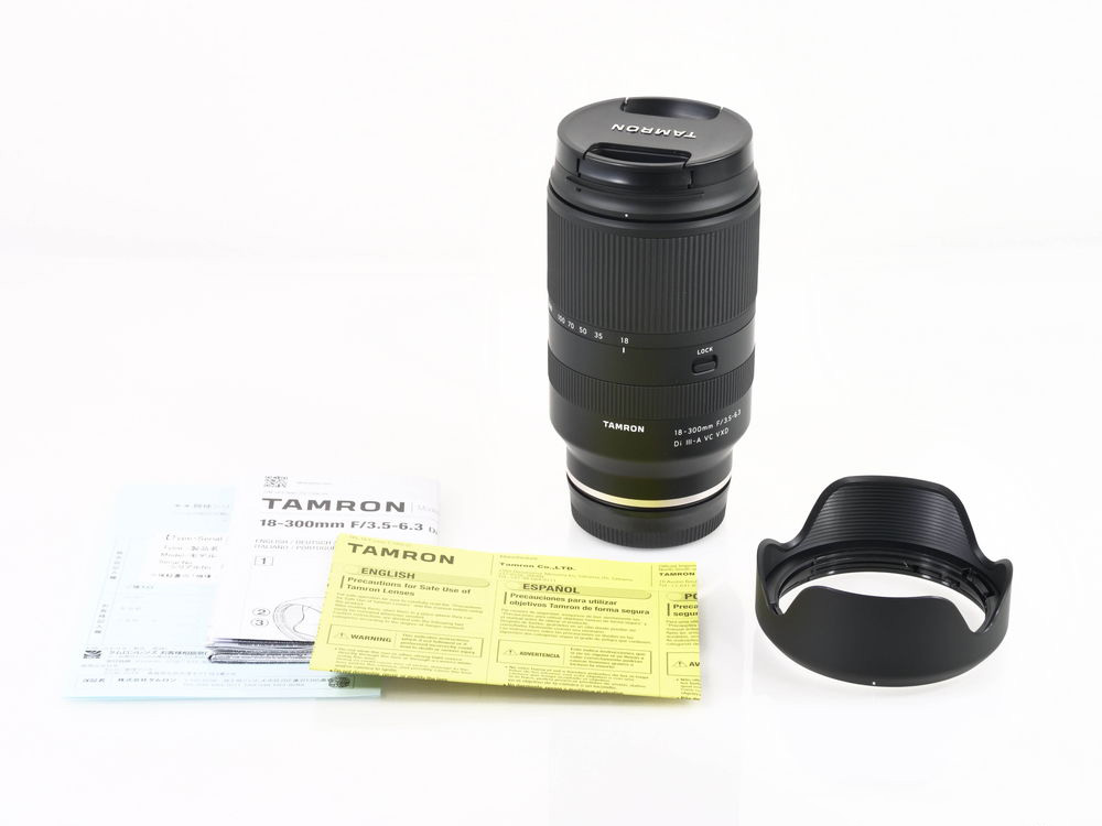 Tamron 18-300mm F3.5-6.3 Di III-A VC VXD.jpg